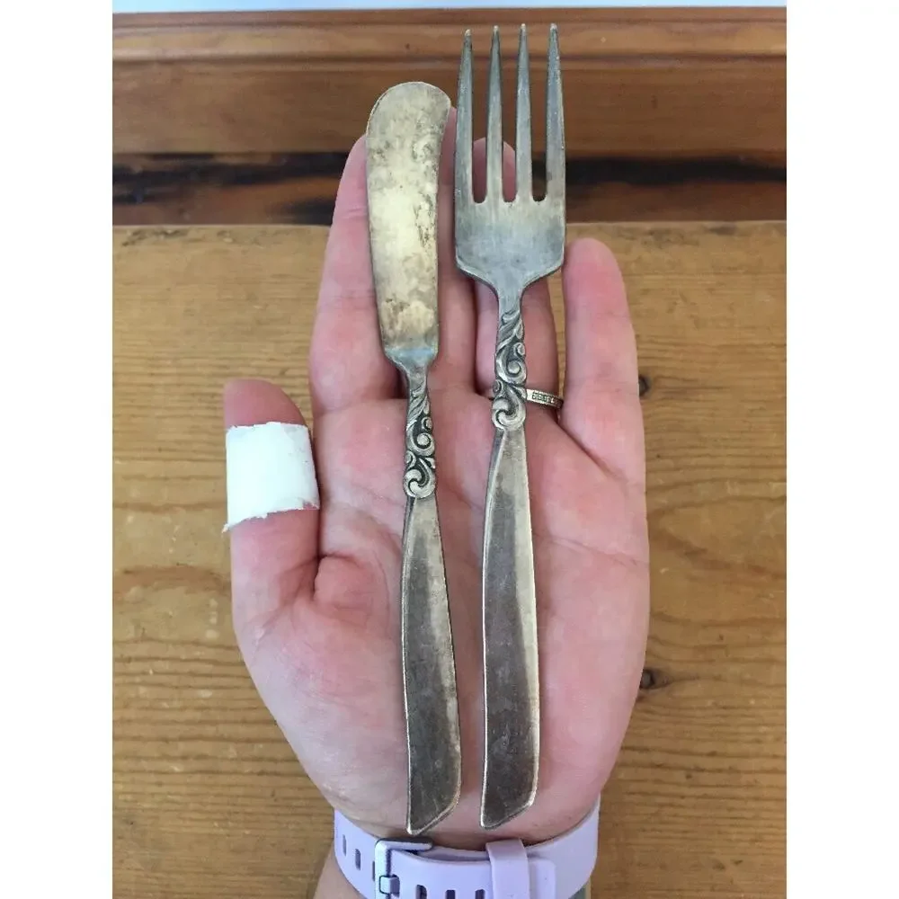 Vintage Oneida South Seas Silverplate Flatware Fork + Butter Spreader Knife